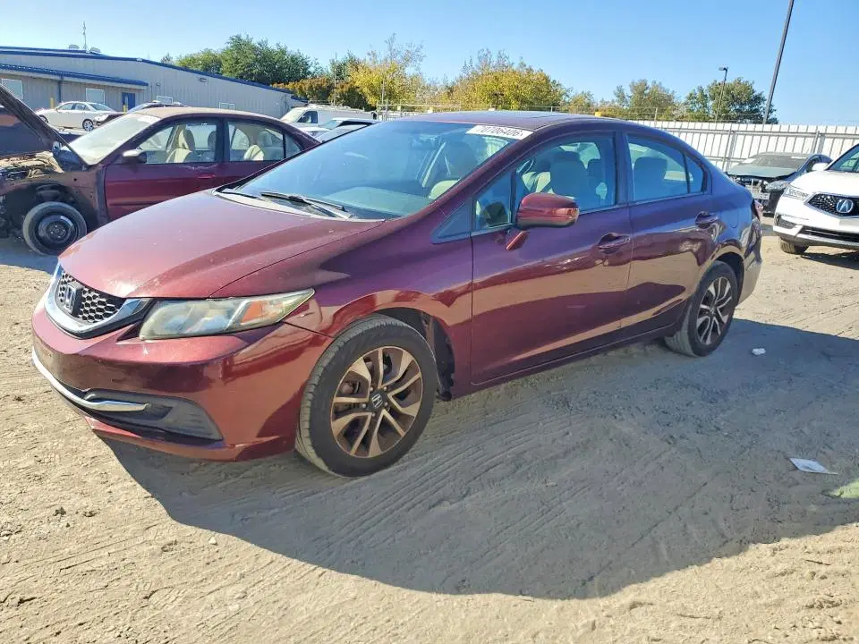 19XFB2F86FE202399 — 2015 Honda Civic, Задняя часть (Rear End), фото до ремонта