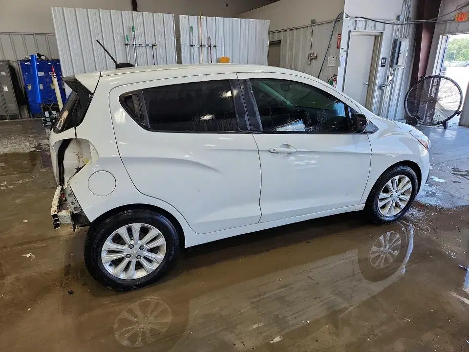 2017 CHEVROLET SPARK VIN KL8CB6SA6HC735987 фото 3