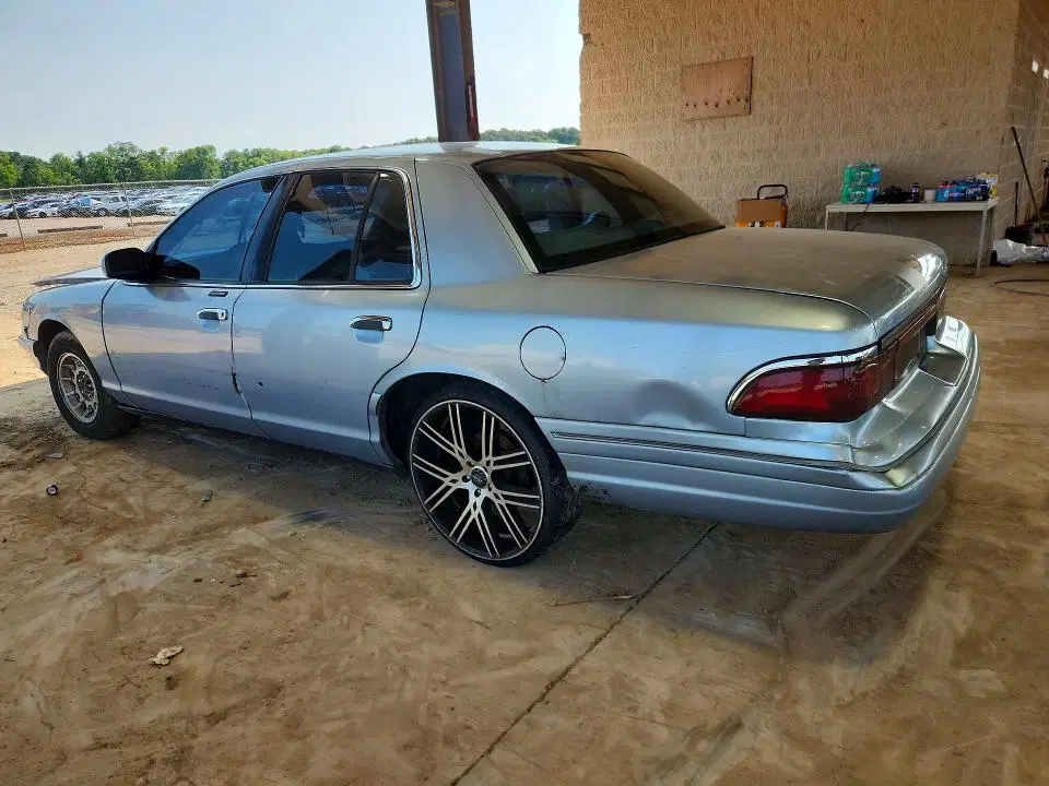 1997 MERCURY GRAND MARQUIS VIN 2MELM75W1VX711320 фото 2