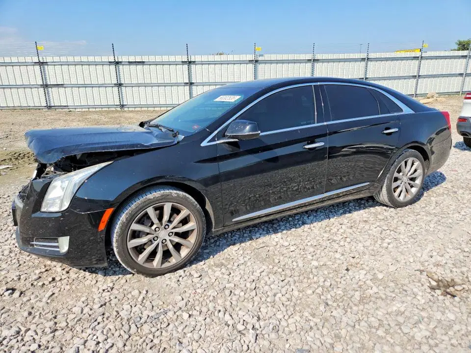 2G61N5S3XH9109029 — 2017 Cadillac XTS, Передняя часть, фото до ремонта