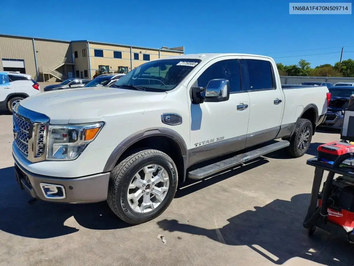 1N6BA1F47GN509714 — 2016 Nissan Titan, мелкие вмятины и царапины, фото до ремонта