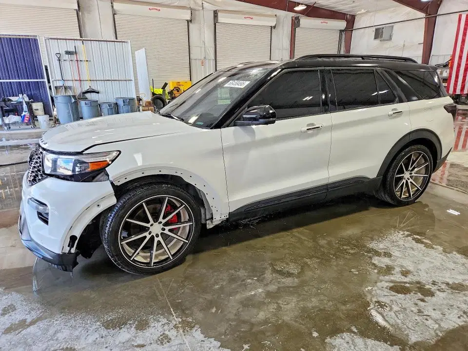 1FM5K8GC1PGB28226 — 2023 Ford Explorer, Боковая часть, фото до ремонта