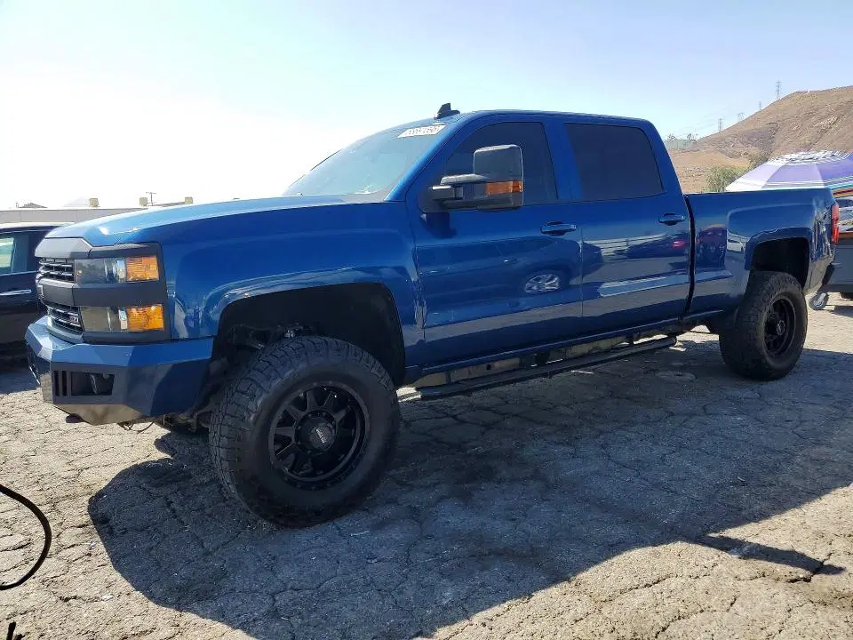 1GC1KWE81GF264738 — 2016 Chevrolet Silverado, Задняя часть (Rear End), фото до ремонта