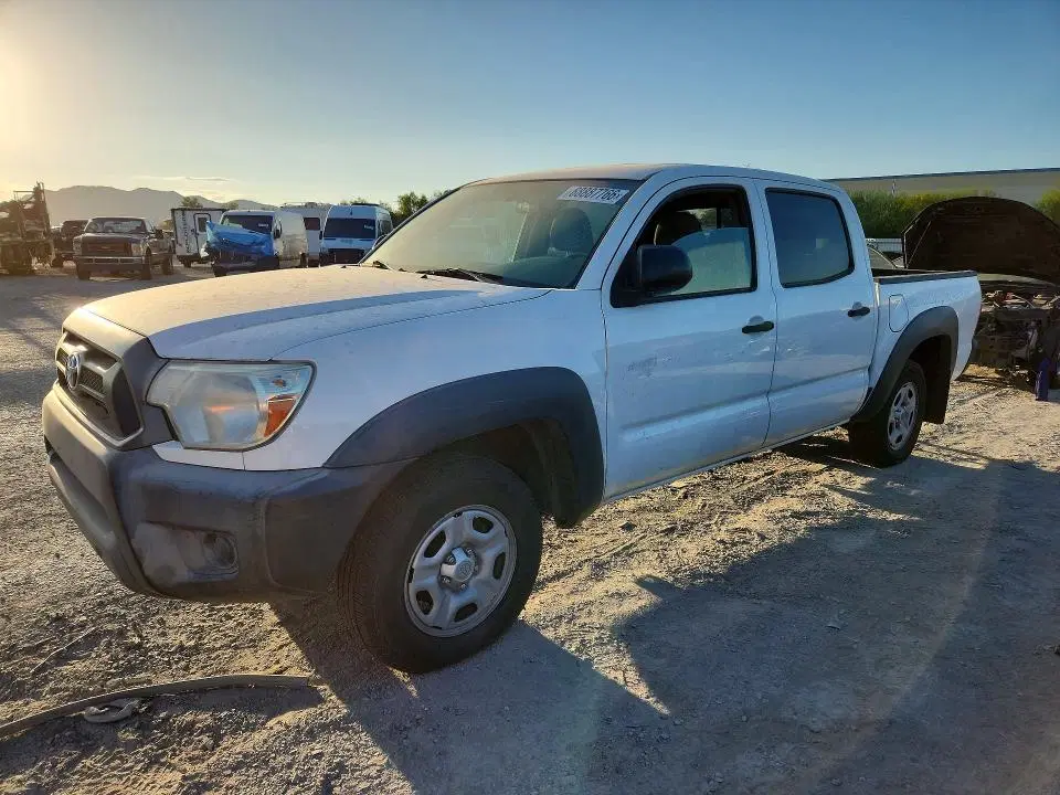 5TFJX4CN2EX038293 — 2014 Toyota Tacoma, Мелкие вмятины и царапины (Minor Dent/Scratches), фото до ремонта