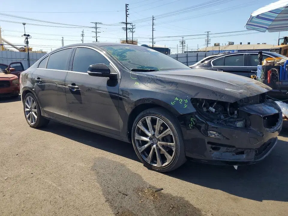 2018 Volvo S60 VIN LYV402HM9JB174478 фото 4