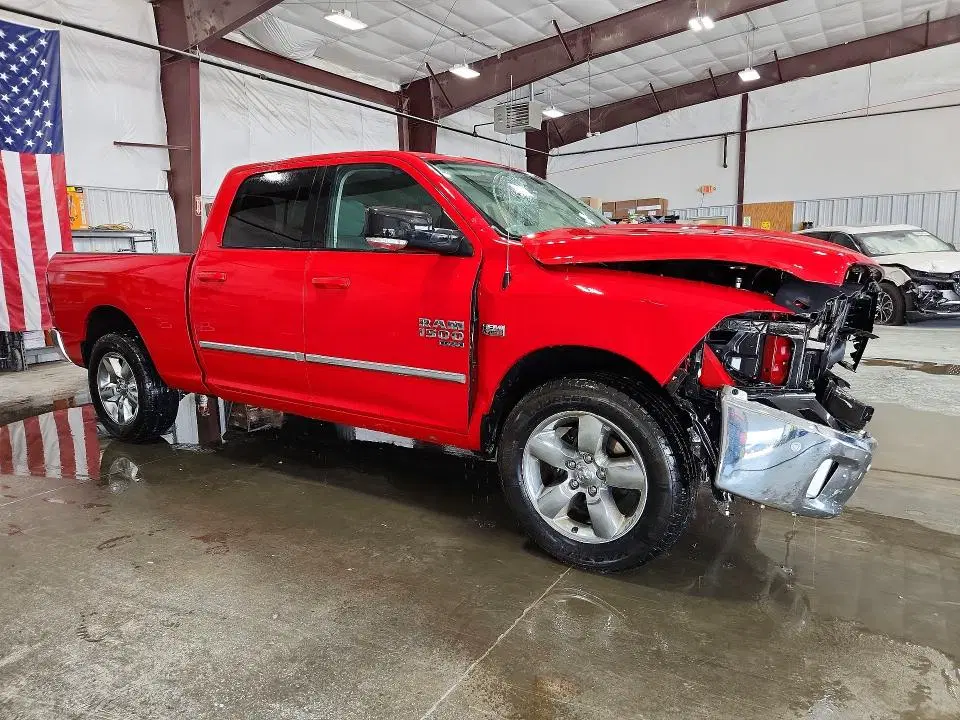 2019 RAM 1500 CLASSIC VIN 1C6RR7TT2KS576313 фото 4