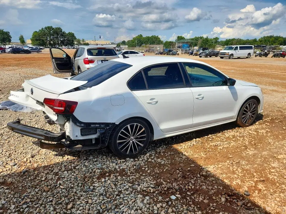 2016 VOLKSWAGEN JETTA VIN 3VWD17AJ2GM415453 фото 3