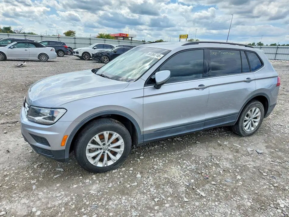 3VV1B7AX2LM156871 — 2020 Volkswagen Tiguan, механические повреждения, фото до ремонта