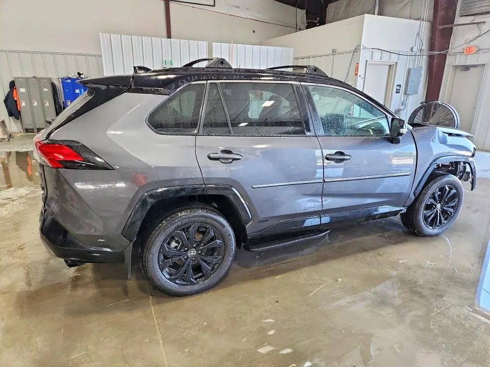 2025 TOYOTA RAV4 VIN 4T3E6RFVXSU180453 фото 3