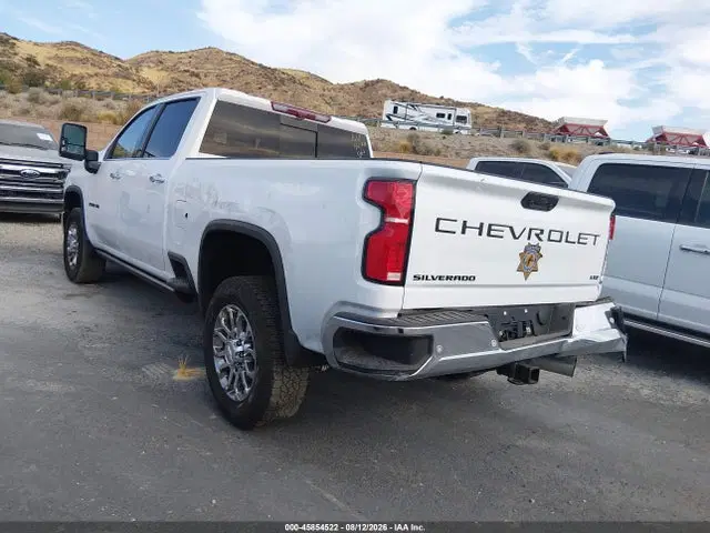 2026 Chevrolet Silverado 3500 Hd VIN 1GC4KUEY6TF201372 фото 3