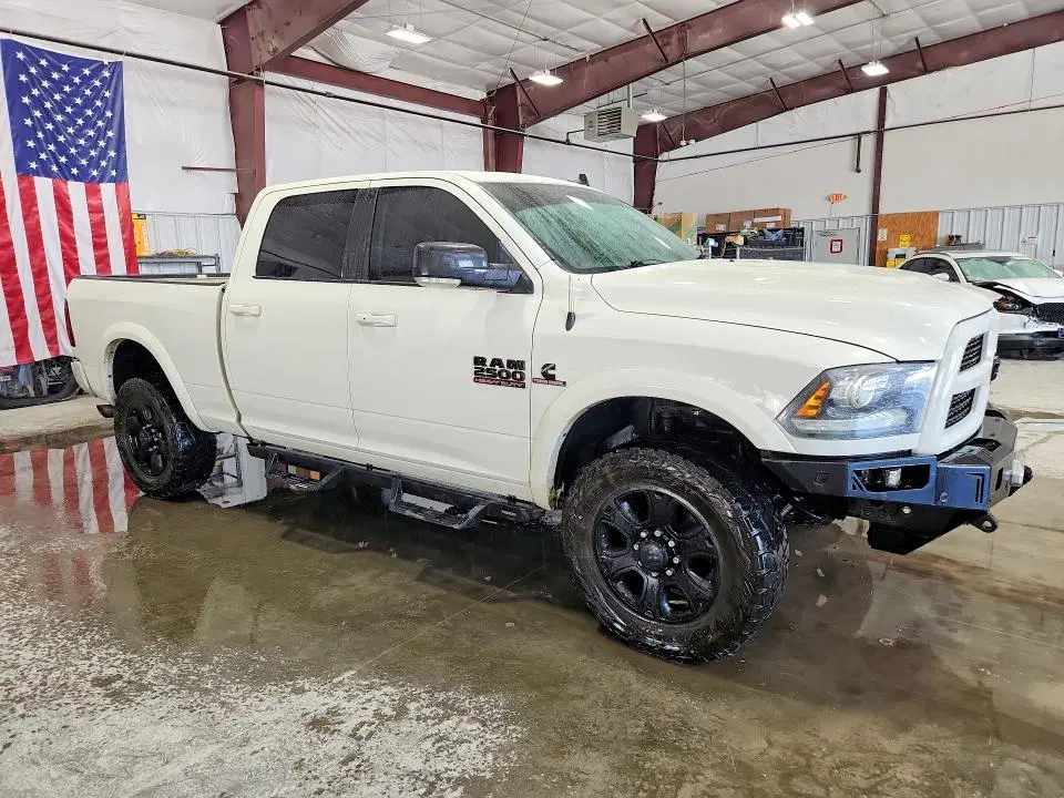 2016 RAM 2500 VIN 3C6UR5FL1GG252424 фото 4