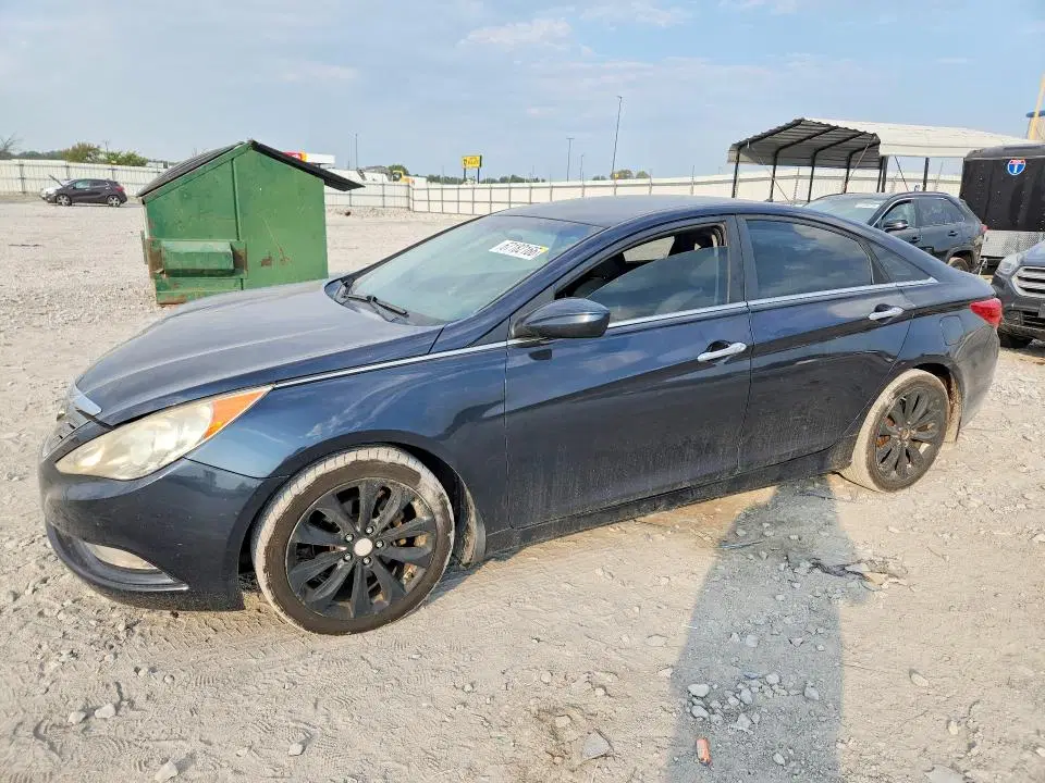 5NPEC4AC5BH115521 — 2011 Hyundai Sonata, Передняя часть, фото до ремонта