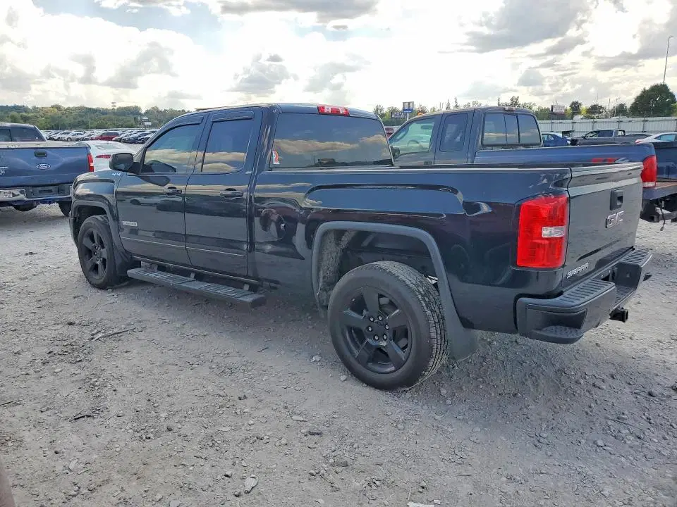 2018 GMC SIERRA VIN 1GTV2LECXJZ277112 фото 2