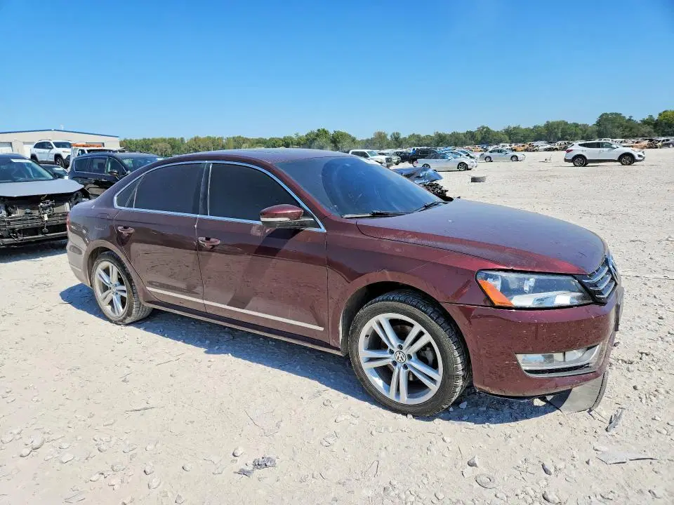 2013 VOLKSWAGEN PASSAT VIN 1VWCN7A35DC141146 фото 4