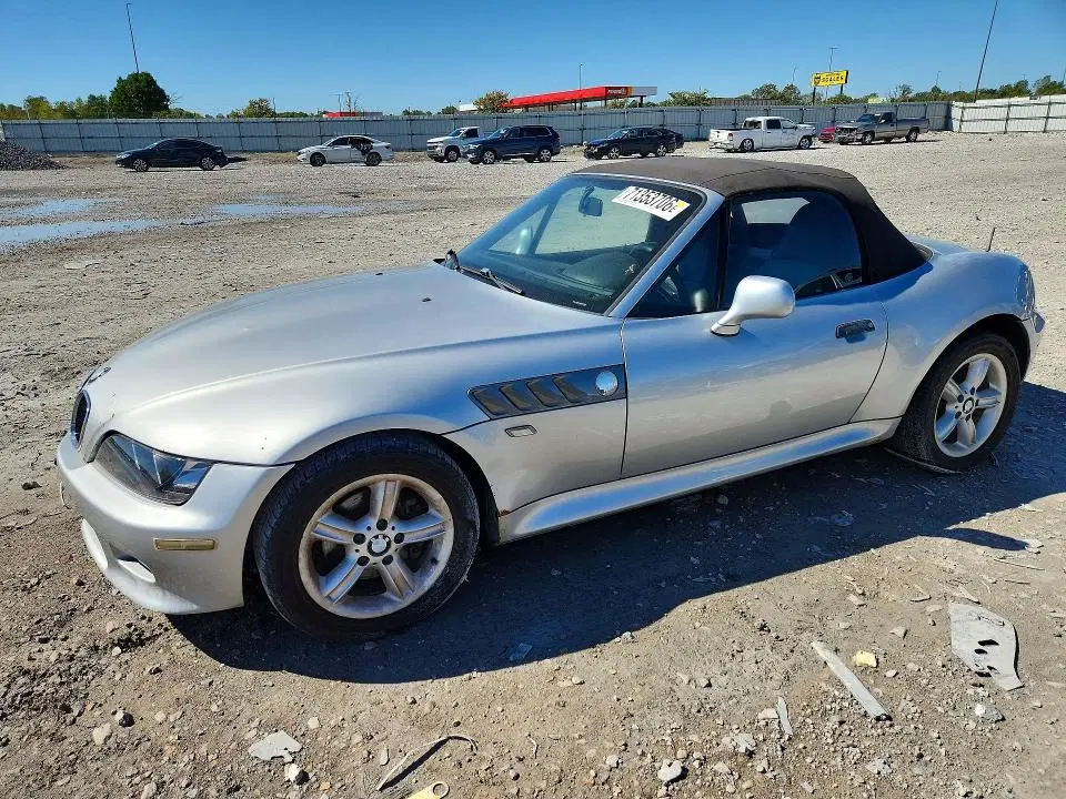 4USCH9344YLF85794 — 2000 BMW Z3, Механические повреждения, фото до ремонта