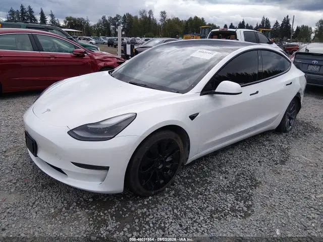 2022 Tesla Model 3 Long Range Dual Motor All-wheel Drive VIN 5YJ3E1EB1NF325196 фото 2