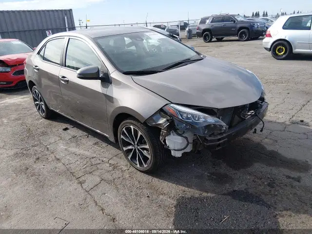5YFBURHE8HP636622 — 2017 Toyota Corolla SE, Передняя часть, фото до ремонта