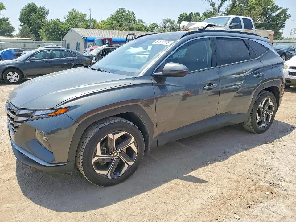 KM8JFCA1XNU078275 — 2022 Hyundai Tucson, Град, фото до ремонта