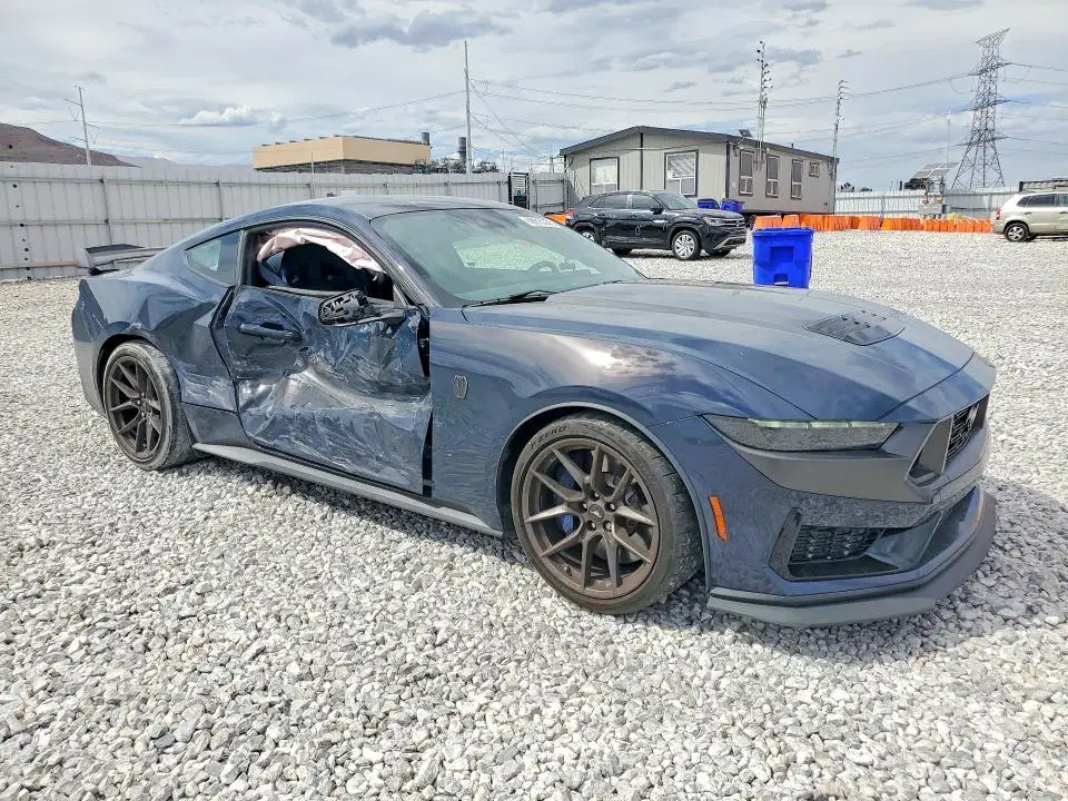2024 Ford Mustang VIN 1FA6P8R01R5507826 фото 4