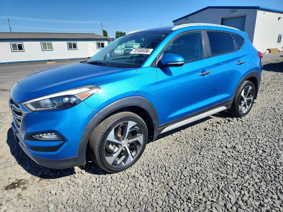 KM8J3CA20JU688696 — 2018 Hyundai Tucson, Боковая часть, фото до ремонта