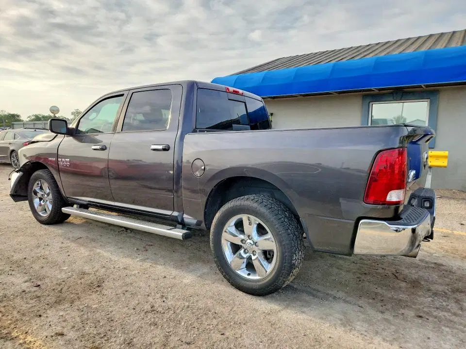 2016 RAM 1500 VIN 3C6RR7LT8GG183933 фото 2