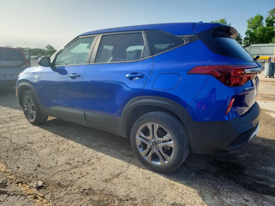 2022 KIA SELTOS VIN KNDEPCAA8N7303200 фото 2