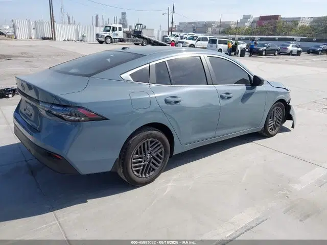 2026 Nissan SENTRA SV VIN 3N1AB9CV0TY217636 фото 4