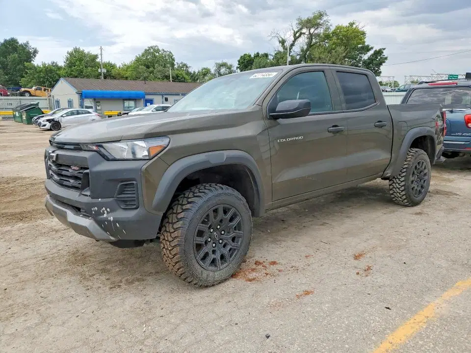 1GCPTEEK0R1253162 — 2024 Chevrolet Colorado, Подтопление, фото до ремонта