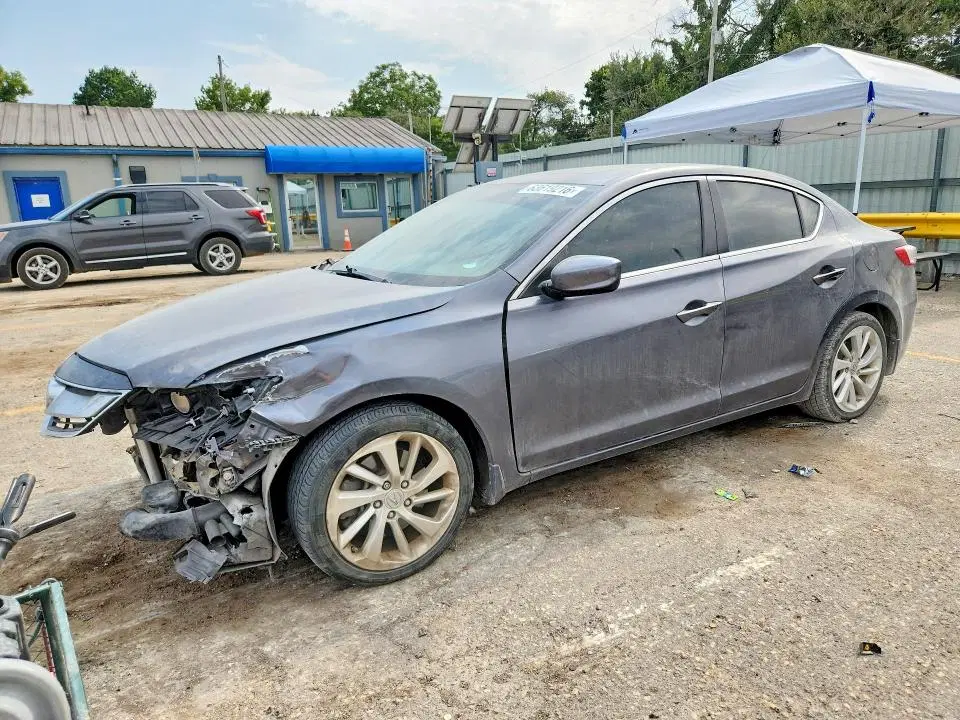 19UDE2F79HA002601 — 2017 Acura ILX, Передняя часть, фото до ремонта