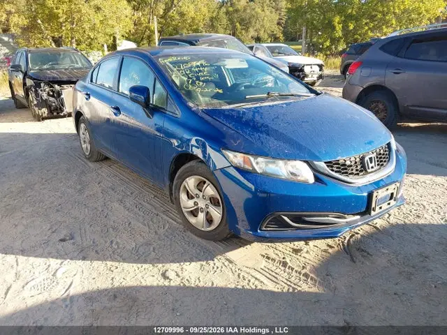 2HGFB2F40FH002444 — 2015 Honda Civic LX, передняя часть, фото до ремонта
