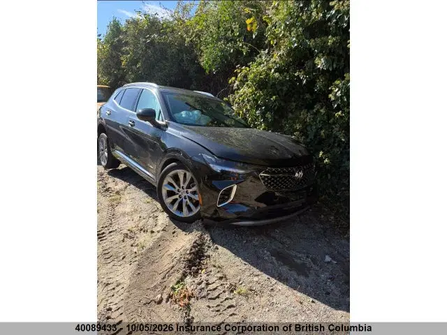 LRBFZSR42PD086625 — 2023 Buick Envision Avenir, Передняя часть, фото до ремонта