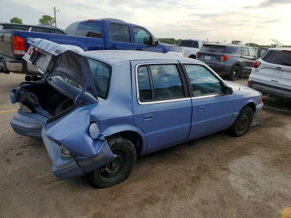 1993 PLYMOUTH ACCLAIM VIN 1P3XA4638PF555824 фото 4