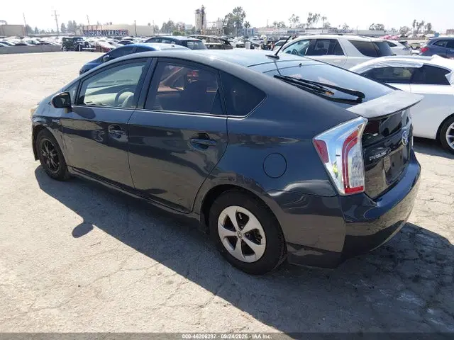 2014 Toyota Prius Three VIN JTDKN3DU1E1745592 фото 3