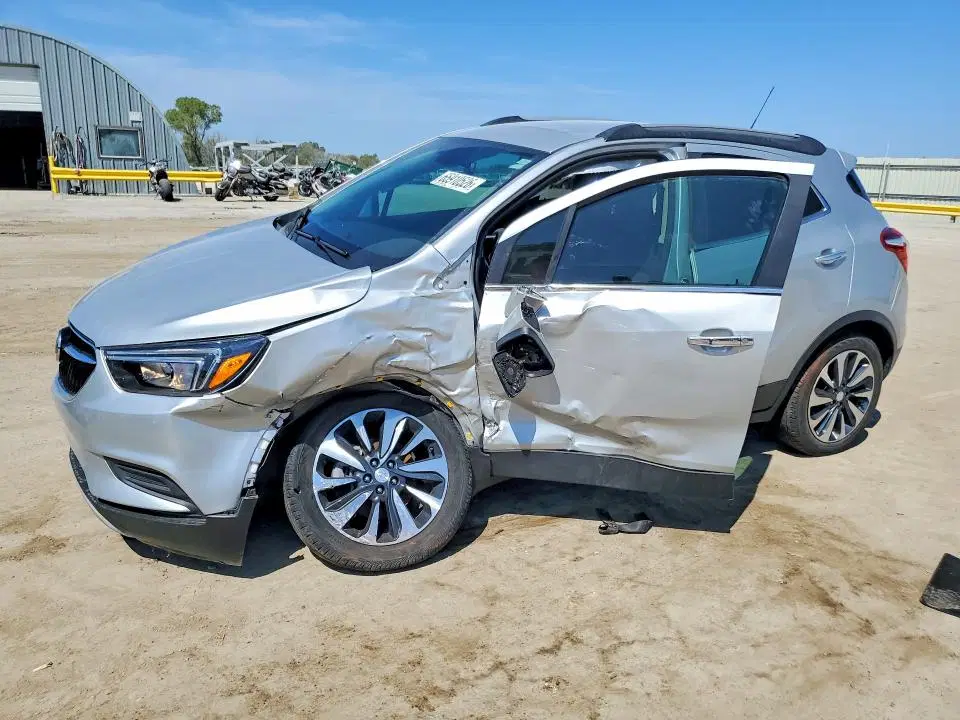 KL4CJESM0MB377004 — 2021 Buick Encore, Передняя часть, фото до ремонта