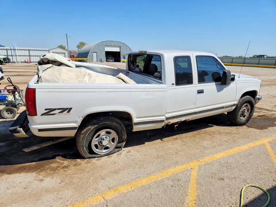1997 CHEVROLET GMT-400 VIN 1GCEK19R3VE268218 фото 3
