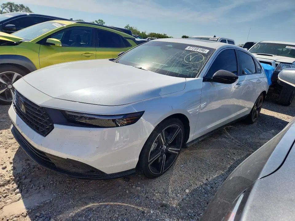 1HGCY2F50RA010007 — 2024 Honda Accord, Задняя часть, фото до ремонта