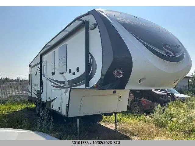 5SFSG3328GE302648 — 2016 Heartland Travel Trailer, Крыша (Roof Damage), фото до ремонта