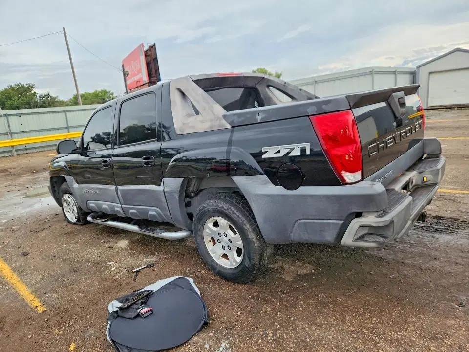 2004 CHEVROLET AVALANCHE VIN 3GNEK12TX4G175930 фото 2