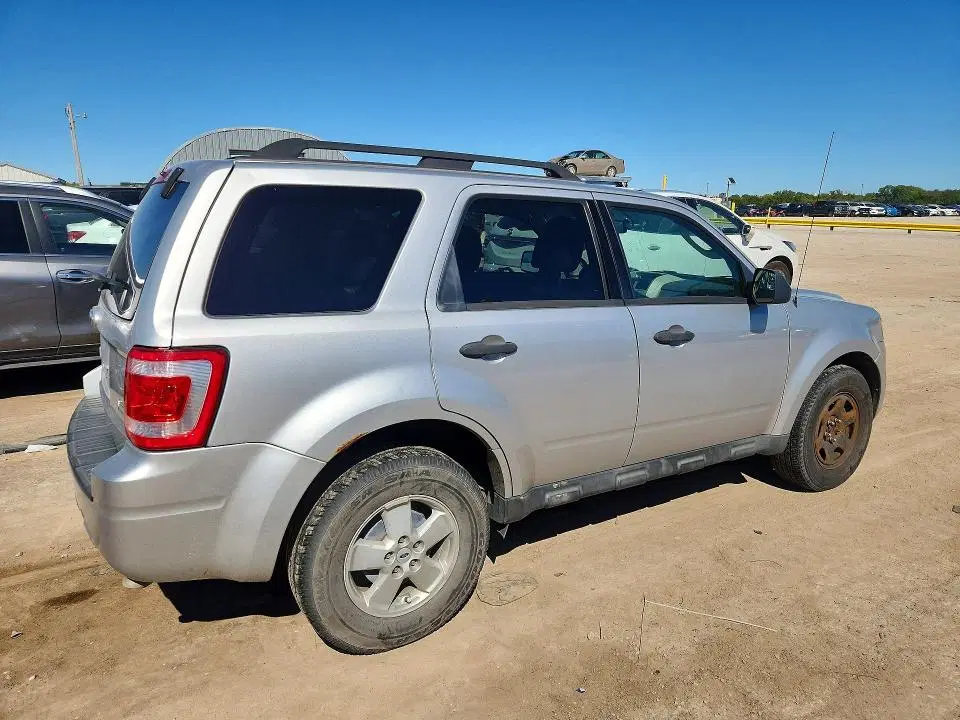 2010 FORD ESCAPE VIN 1FMCU0DG0AKA94097 фото 3