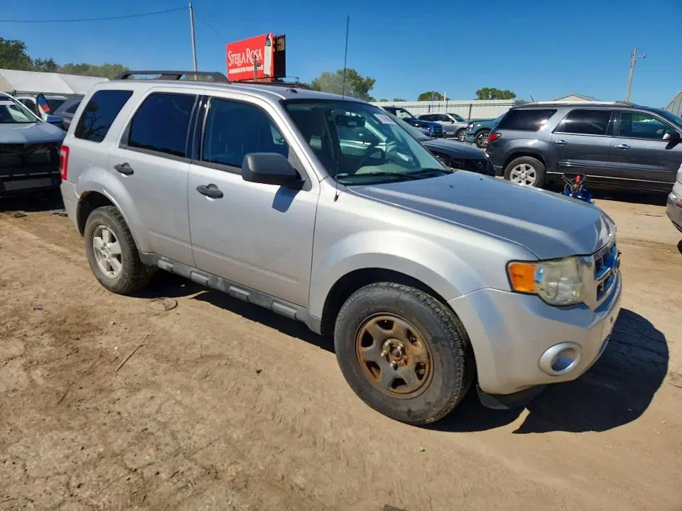 2010 FORD ESCAPE VIN 1FMCU0DG0AKA94097 фото 4