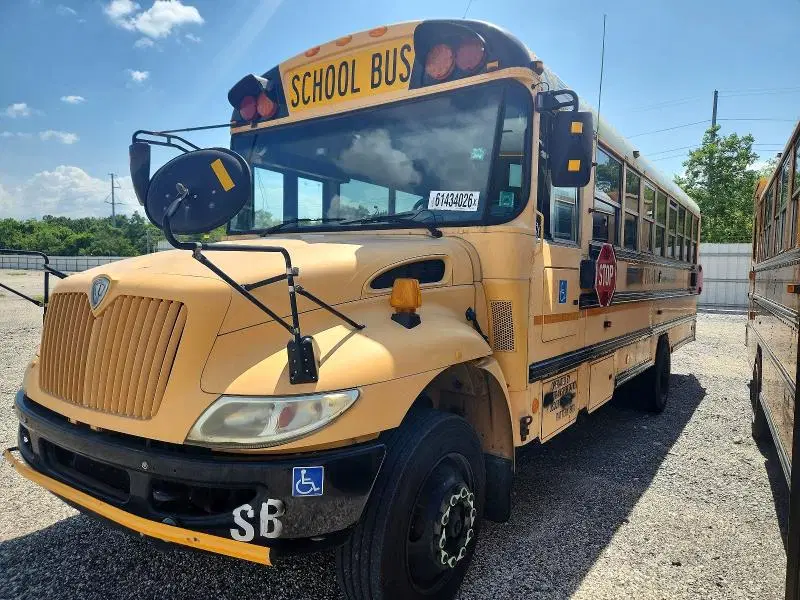 2010 IC CORPORATION CE SERIES SCHOOL VIN 4DRBUAAN4AB228095 фото 3