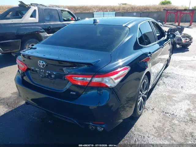 2020 Toyota CAMRY SE VIN 4T1G11AK1LU361246 фото 4