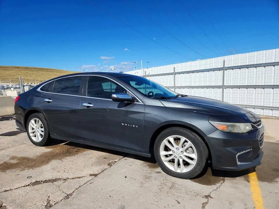 2017 Chevrolet Malibu VIN 1G1ZE5ST7HF105925 фото 4