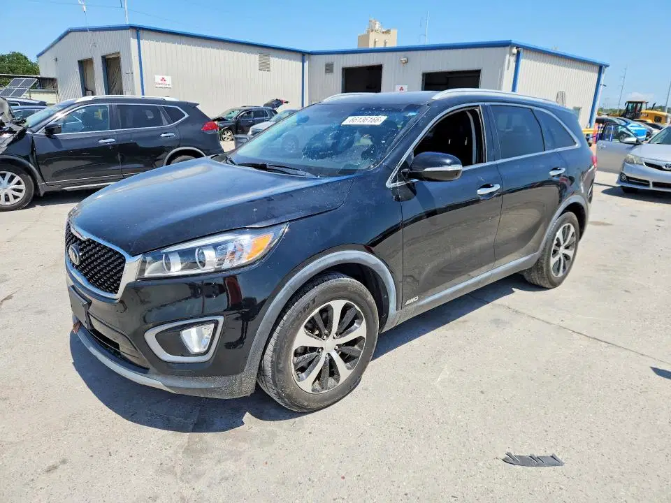 5XYPHDA1XGG031928 — 2016 Kia Sorento, Мелкие вмятины и царапины, фото до ремонта
