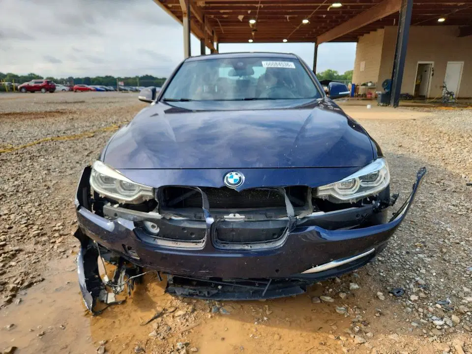 2017 BMW 330 VIN WBA8B9G32HNU56045 фото 4