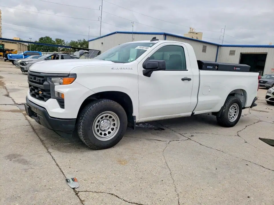 3GCNAAED0NG564156 — 2022 Chevrolet Silverado, Град, фото до ремонта