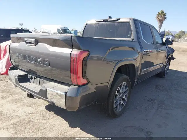 2024 Toyota Tundra 1794 Edition VIN 5TFMA5DB3RX208322 фото 4