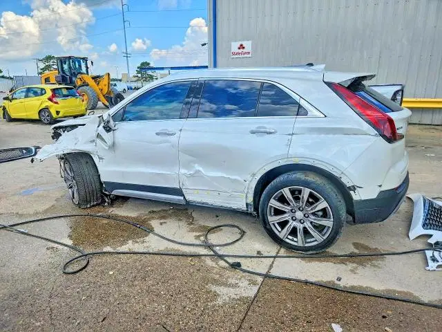 2019 CADILLAC XT4 VIN 1GYFZCR48KF117830 фото 2