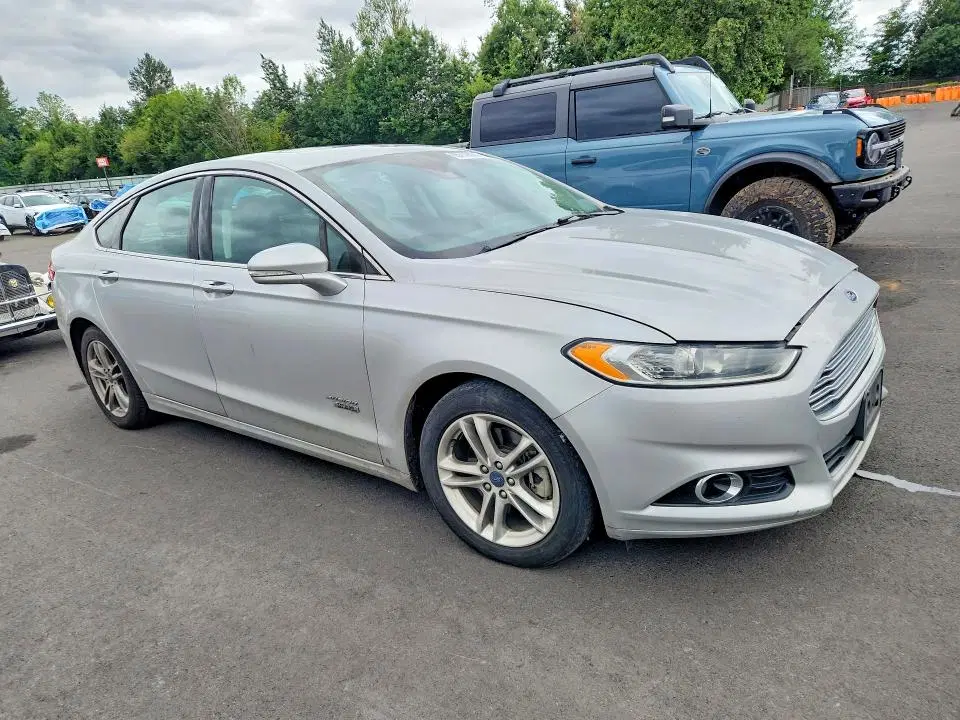 2015 Ford Fusion VIN 3FA6P0SU6FR253604 фото 4
