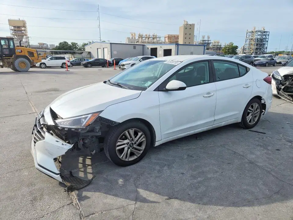 5NPD84LF5LH547953 — 2020 Hyundai Elantra, Передняя часть, фото до ремонта